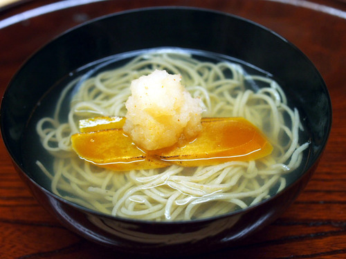 ���餹�߶���