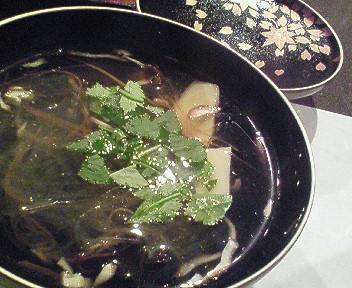 春雨と茸のお吸い物