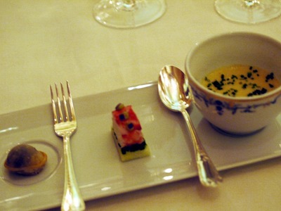 ���ߥ塼��