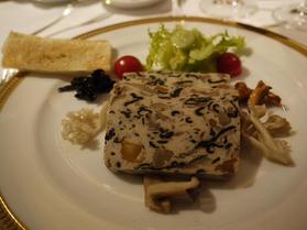 野生の茸と帆立貝のテリーヌ