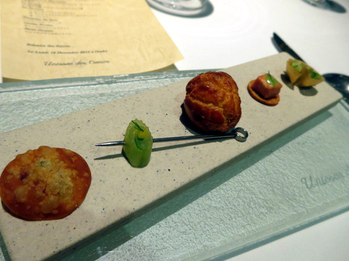 ���ߥ塼��