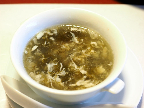 雲丹ともずくスープ
