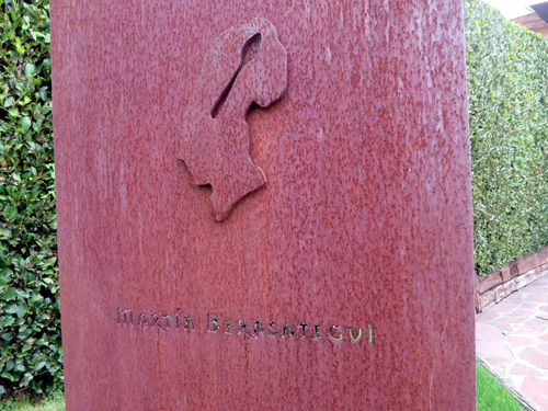 �ޥ�ƥ��󡦥٥饵�ƥ�