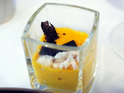 ���ܥ���Υ֥롼��