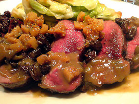赤みの猪肉