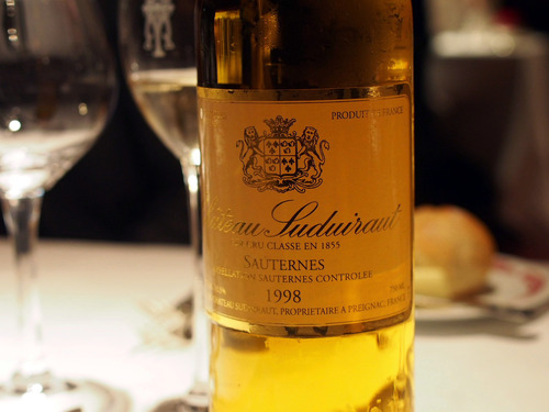 �����ƥ��