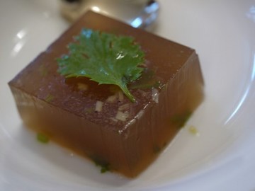 和牛ほほ肉のにこごり