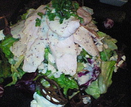 地鶏胸肉のサラダ