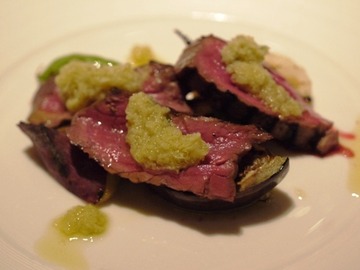 お肉