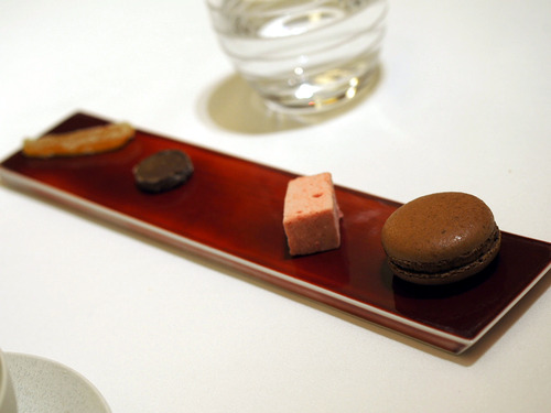 �ץƥ��ա���