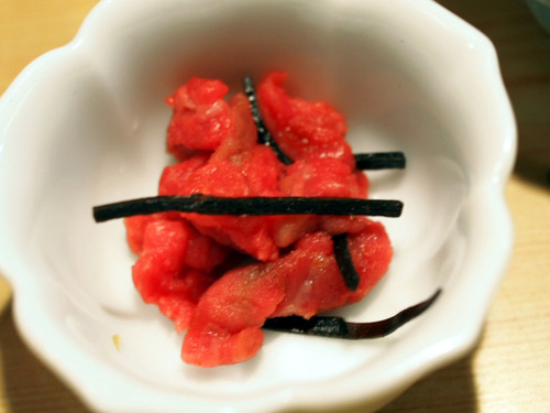 ������α�����