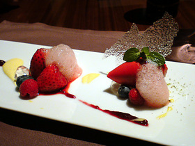 �ե졼�����鯤ι��ȶ��˥���ݡ���