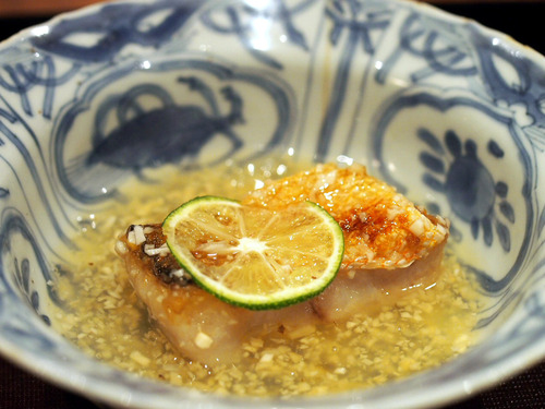 �����ξ����