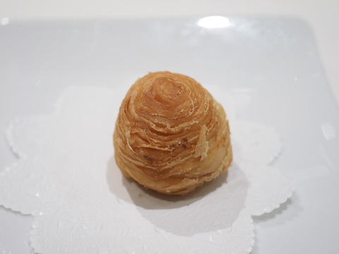 ・