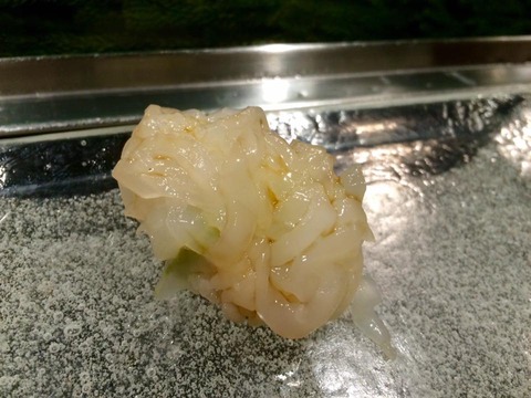 ・