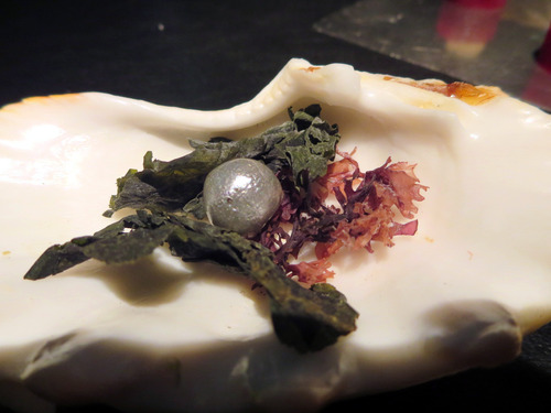 �£���롡�У����