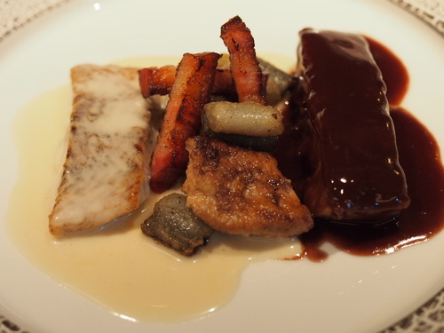 ���ι���