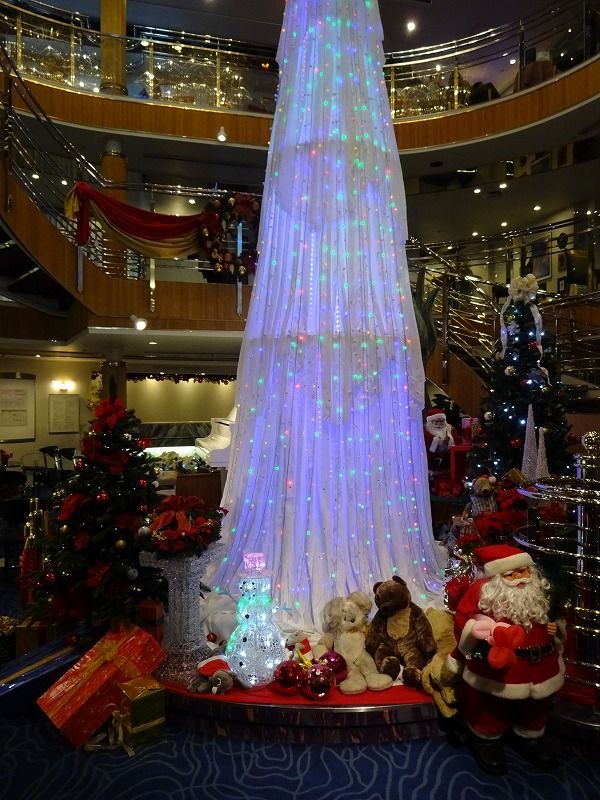 ぱしふぃっくびいなす 横浜クリスマスクルーズ ラスカルに会いたい ぱしふぃっくびいなす 横浜クリスマスクルーズ ラスカルに会いたい