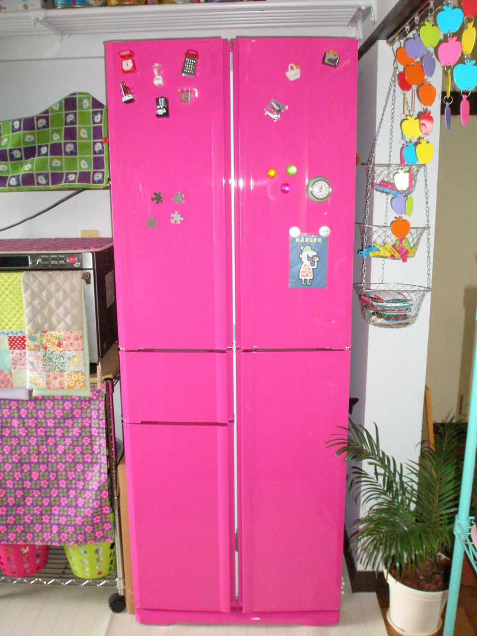 ピンク冷蔵庫 おしゃれ なカラー冷蔵庫 ラシックカラーズ