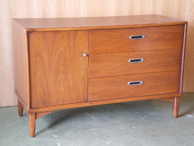 ファニチャー通り 沖縄のホテルスタッフblog なかゆくい日記