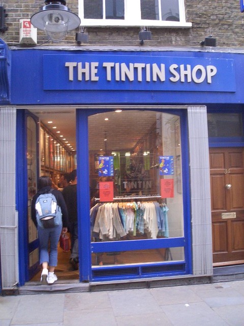 640px-Tintin_Shop