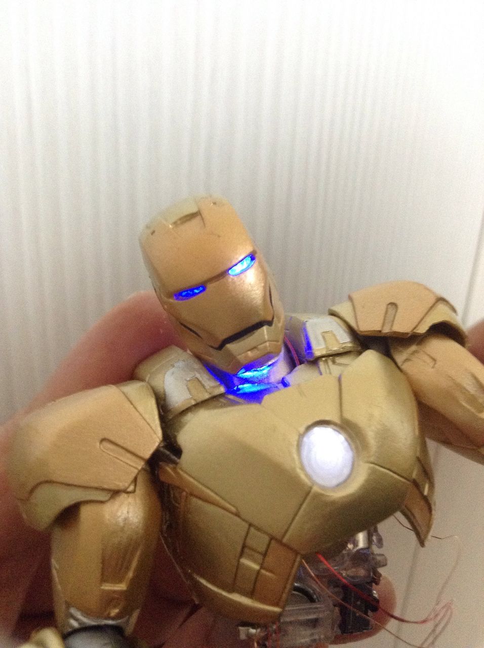 リボルテック アイアンマンled点灯改造 1 テムレイのジャンク屋