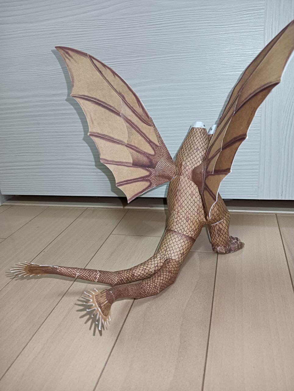 キングギドラのペーパークラフト2 : テムレイのジャンク屋