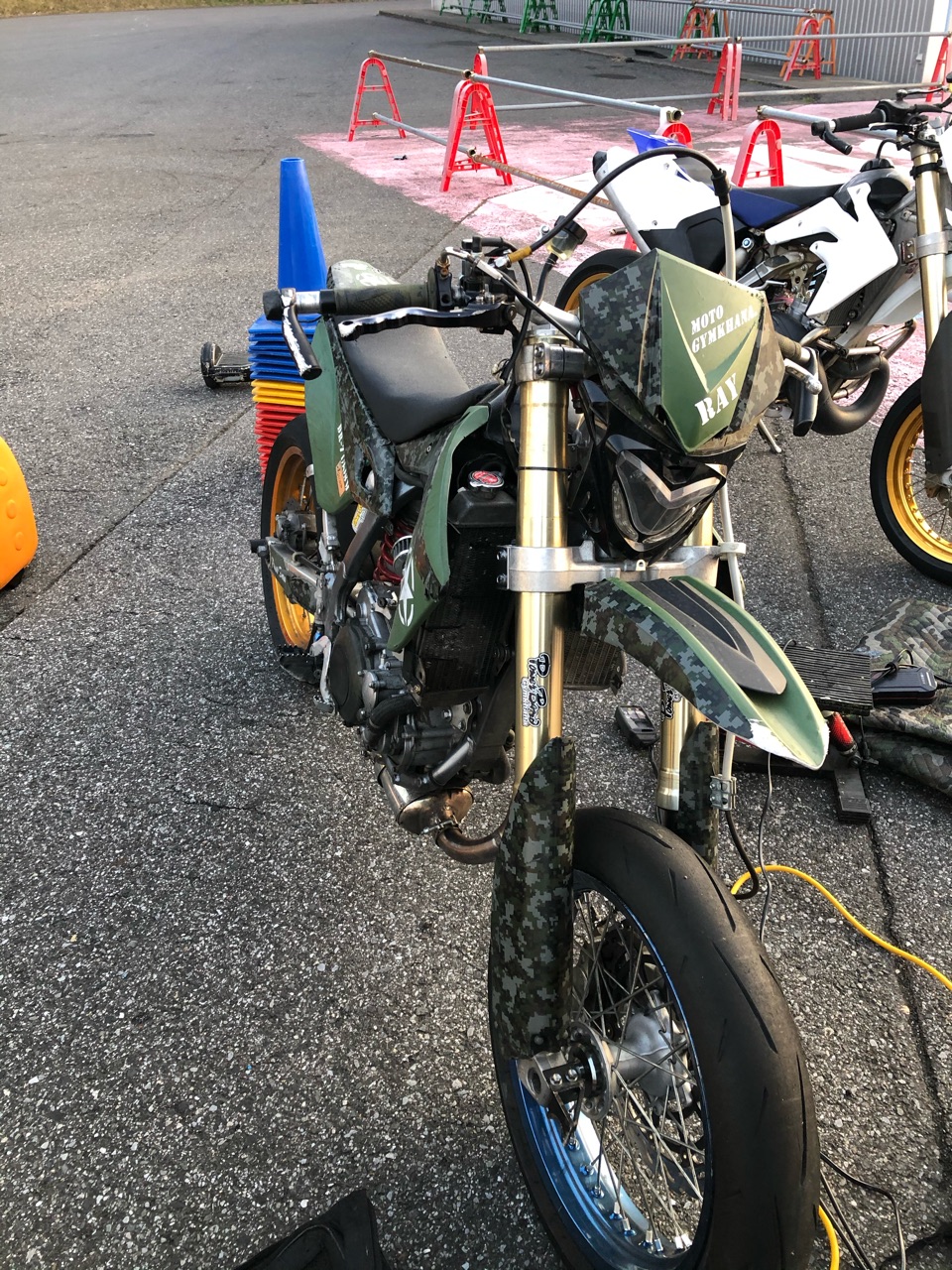 DR-Z400SM売ります! : Rayと愉快な仲間たち DR-Z400SM売ります! : Rayと愉快な仲間たち