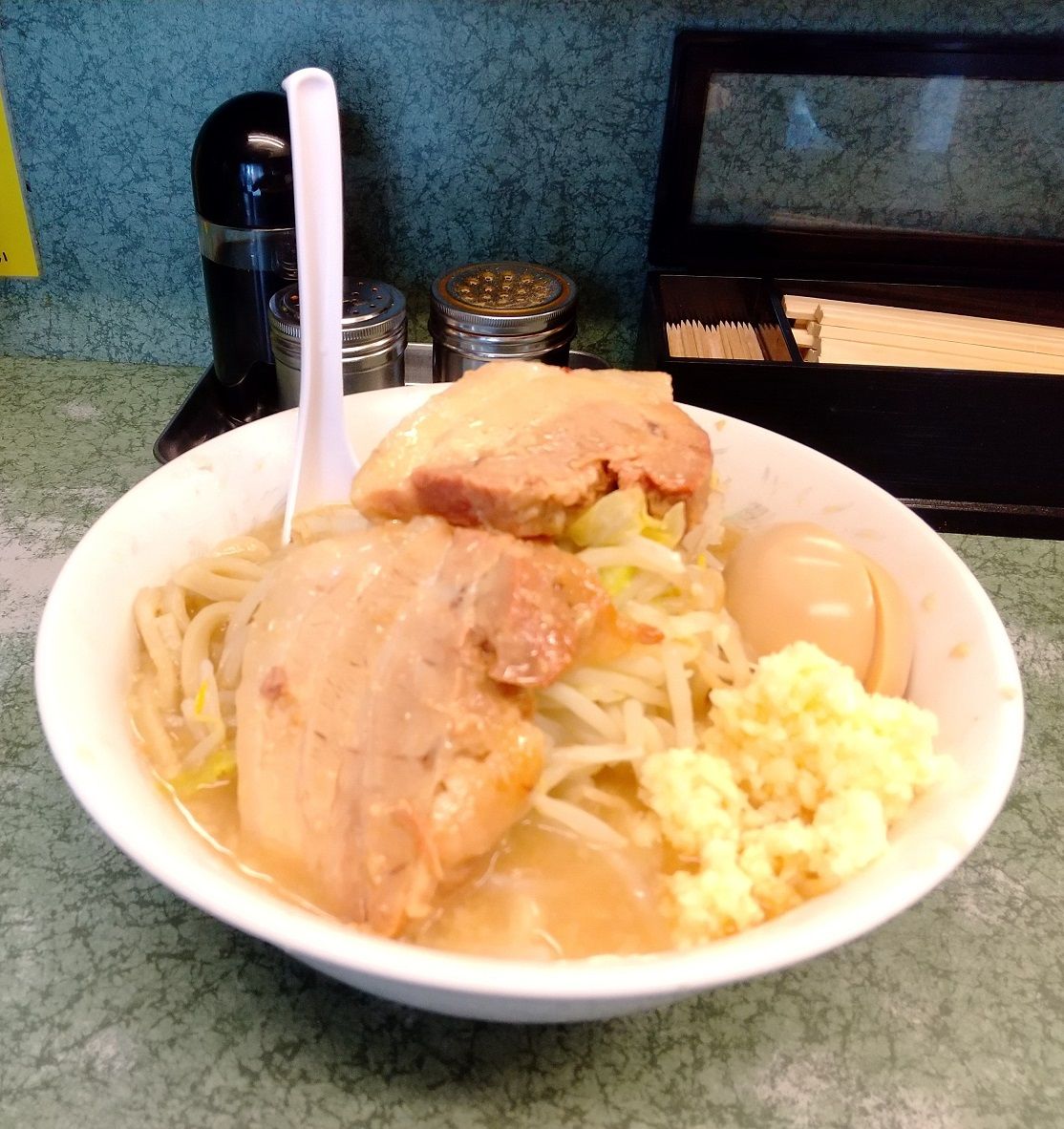 ごちそうさま ラーメン二郎 新宿小滝橋通り店 11 ごちそうさま ラーメン二郎 新宿小滝橋通り店 11