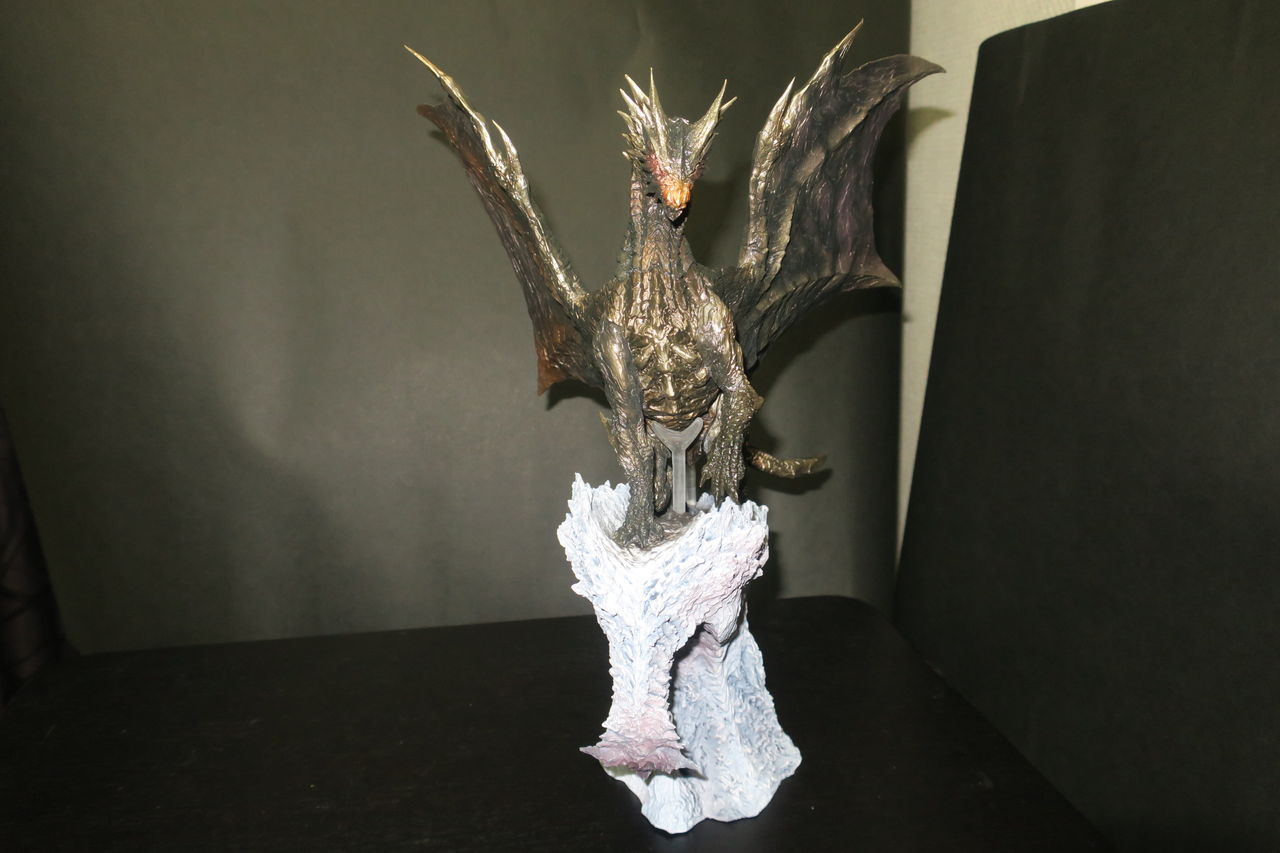 カプコンフィギュアビルダー クリエイターズモデル 鋼龍 カプコンフィギュアビルダー クリエイターズモデル 鋼龍