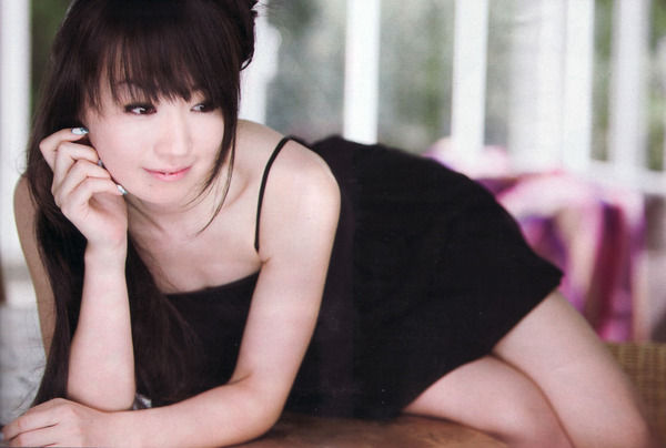 紅白歌合戦水樹奈々_011