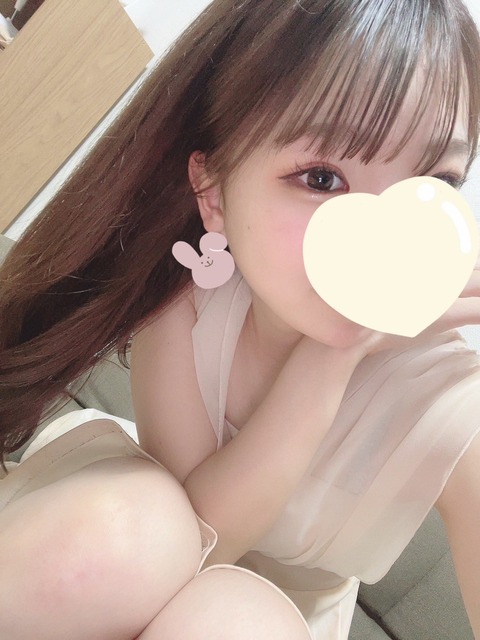 2FFC25F3-CF12-4D5F-B704-899CF00E6E93