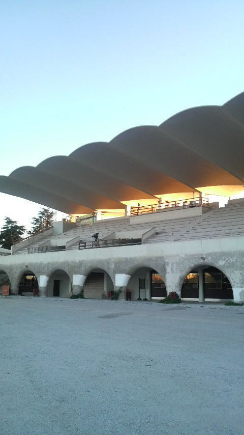 サルスエラ競馬場 Hipodromo De La Zarzuela スペイン 競馬場アクセスガイド