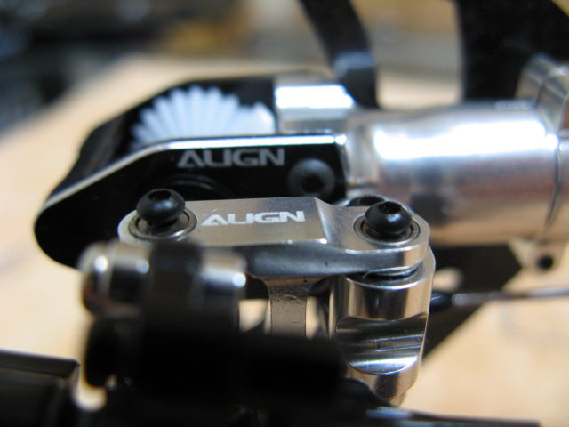 ALIGN T-REX450 PRO DFC＆FutabaT-8J 途中引き受け依頼公開ページ