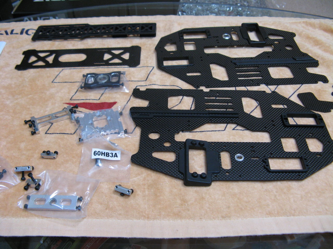 ALIGN T-REX600E PRO DFC ＆Futaba T-14SG組み立て・フライト