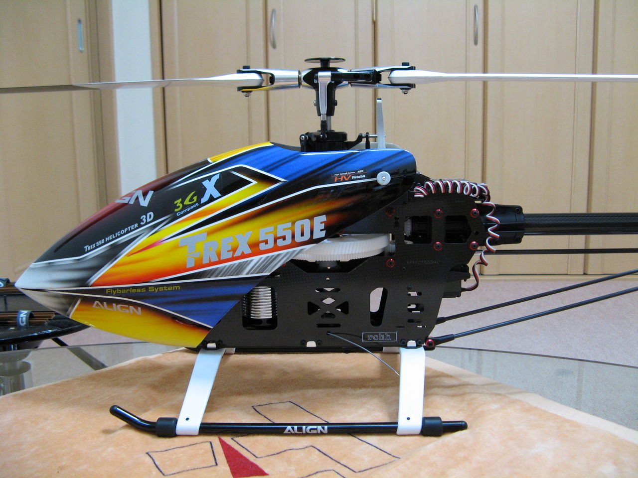 ALIGN DFC ヘッド T-REX550E V2 に装着してみた! : ラジコン (RC ALIGN DFC ヘッド T-REX550E V2 に装着してみた! : ラジコン (RC