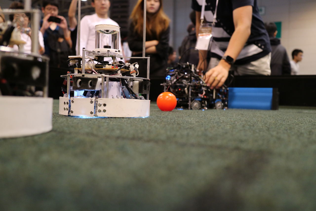 ロボット紹介 Ver 17 世界大会 Input ロボット紹介 Ver 17 世界大会 Input