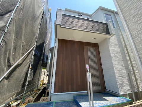 外観 入口