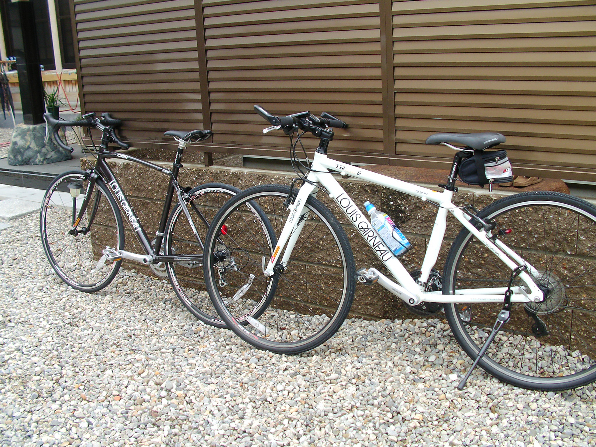 2.1 キロ 自転車 で 何 分