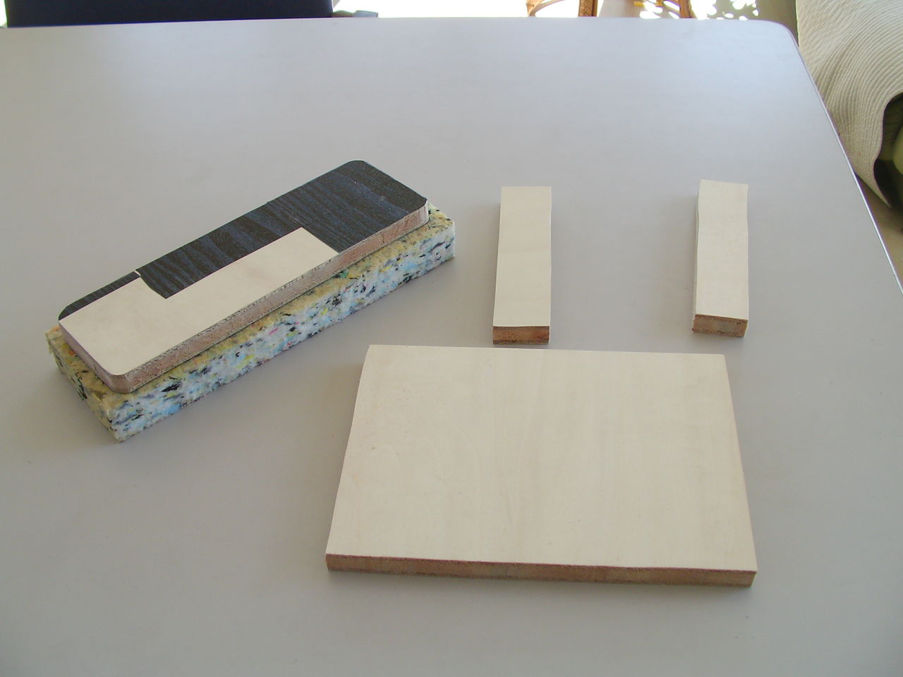 ハイエース アームレストも自作でいこう ハイエースで どこまでいけんの