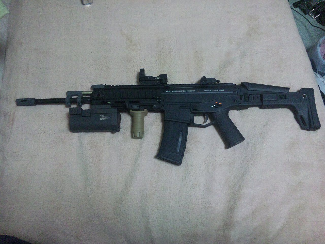 Acr Ras ろんでにおんころに