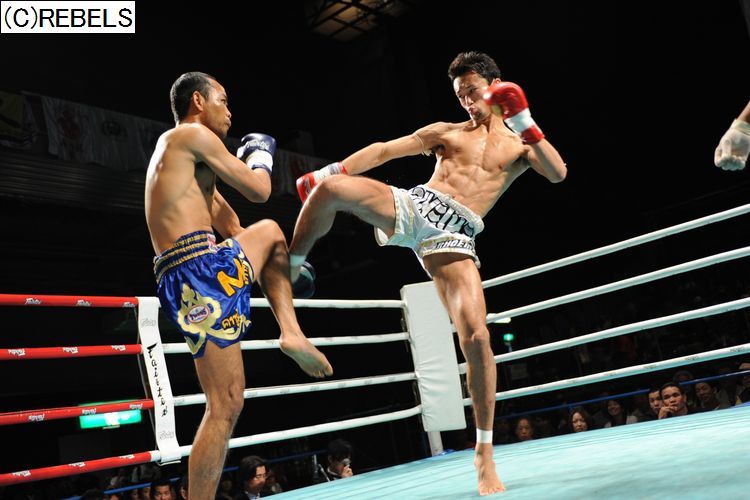 梅野源治　Tシャツ　YAVAY　RIZIN　格闘技　キックボクシング　ムエタイ 2025年最新】梅野源治 tシャツの人気アイテム - メルカリ