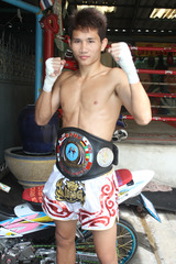 スターボーイ・クワイトーンジム