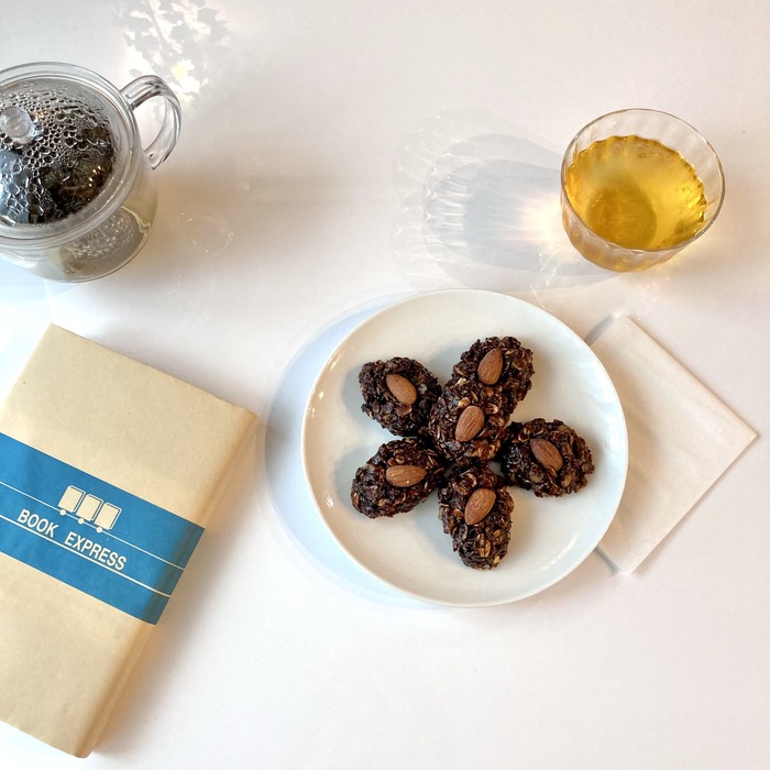 F35392A7-ABFA-47AF-8EBD-696B7B5EB6CA