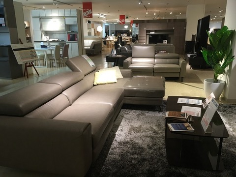 98905205-4F8B-4B77-96B3-37E4705E65CA