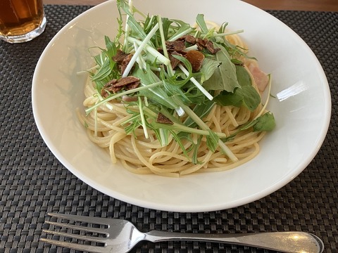 517277ED-C585-4B7A-8381-94084DA5E79E