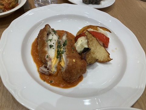 D79A29EC-9D9B-4787-BF4F-ED24896A20F9