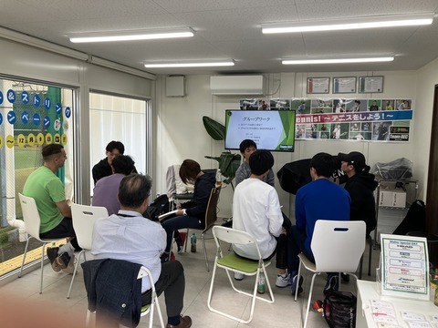 41C6B98B-DD55-4D6F-9F00-1C8B125A0CFC