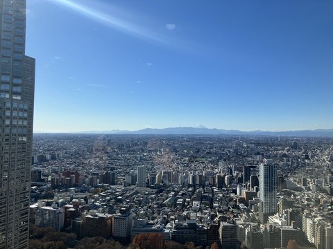 4D75D813-1D9B-4983-A091-300429087D23