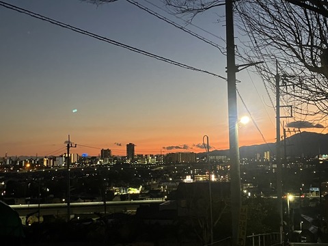 912D30A0-1053-4DD9-A4BF-D8F41AD464B5